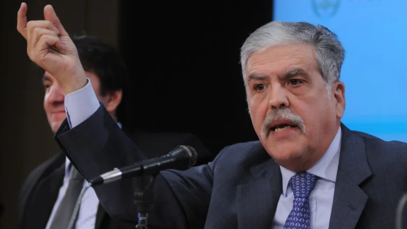 De Vido: "Las empresas que ejecutan obra pública tienen expectativas favorables para 2015"