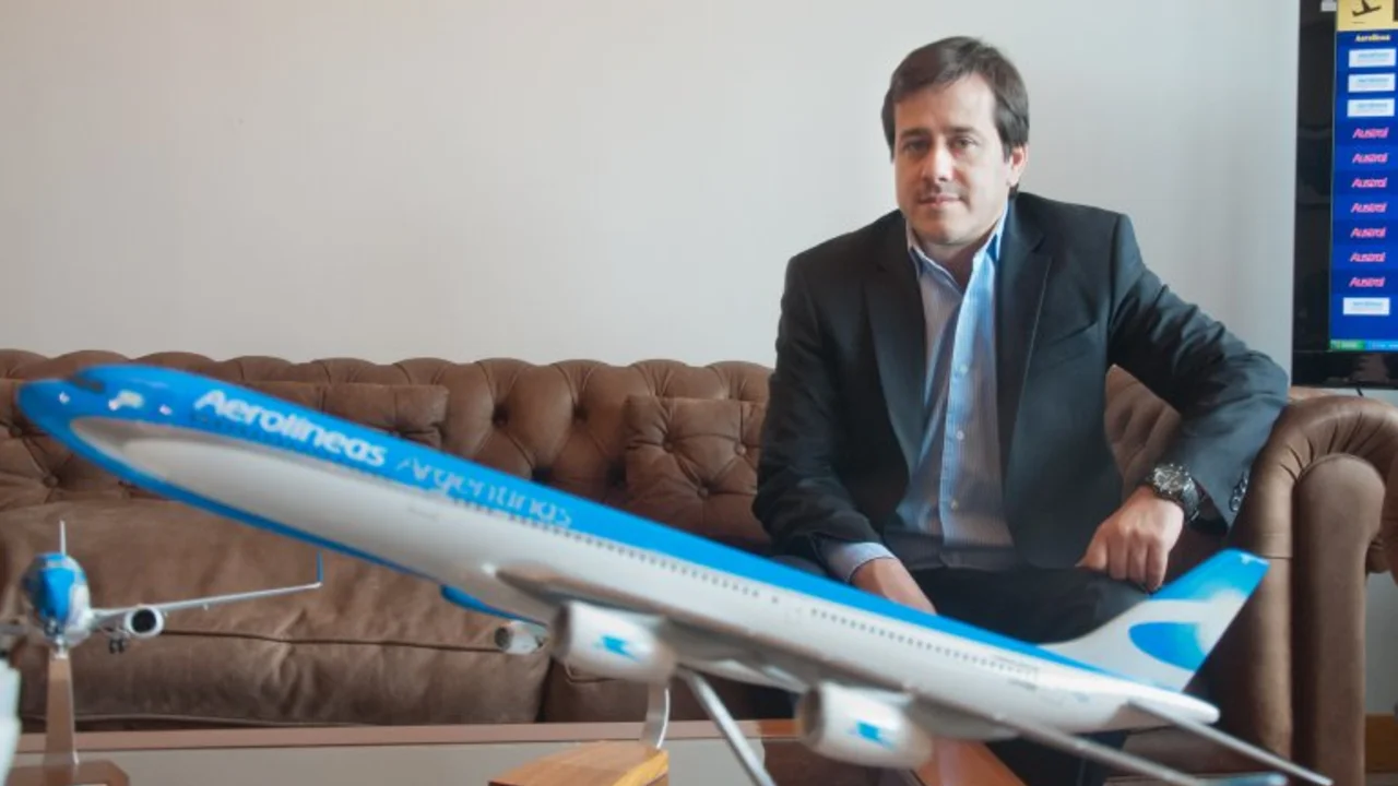 Para Recalde, la foto de Scioli en Clarín "no lo invalida" como candidato del FPV