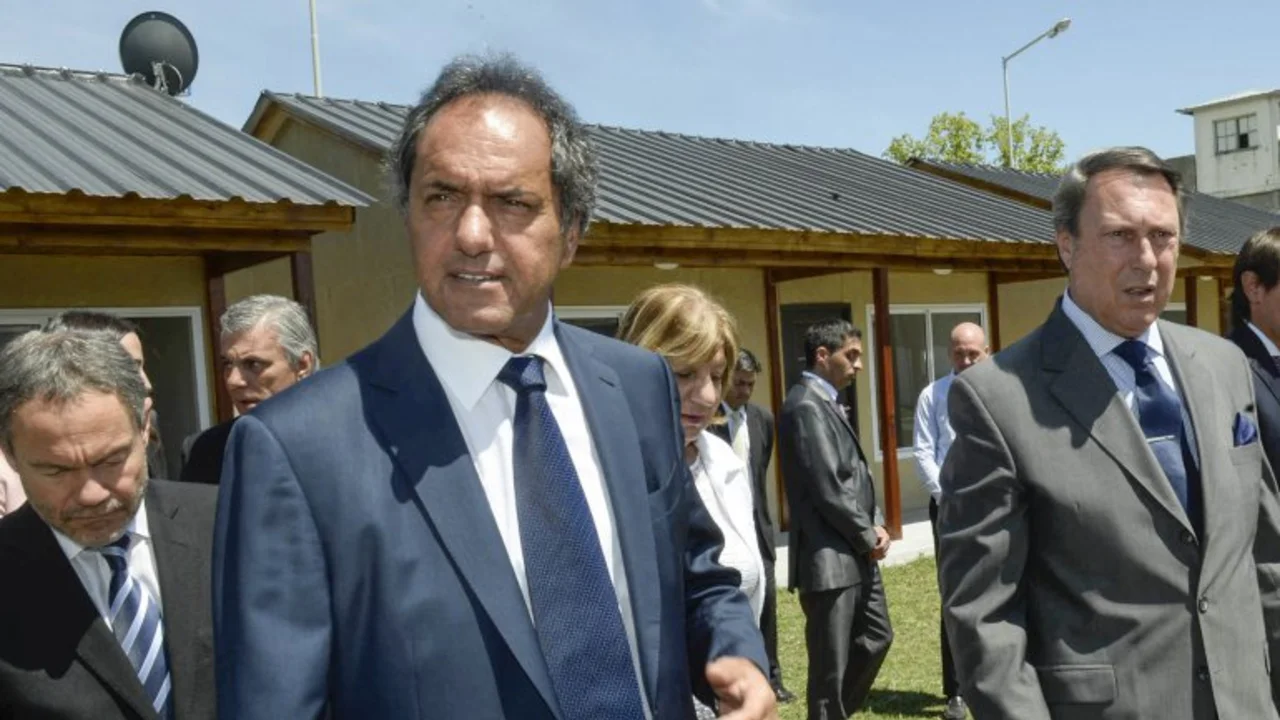 Scioli: "Algunos eligen el camino de decir, yo el de la gestión"