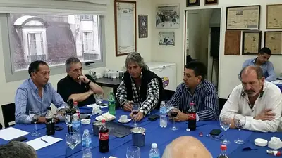 Gremios del transporte reclaman un aumento salarial del 35 por ciento Gremios del transporte reclaman un aumento salarial del 35 por ciento