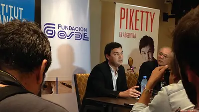 Piketty: "Kicillof me dijo que va a hacer lo posible para mejorar la provisión de estadísticas" Piketty: "Kicillof me dijo que va a hacer lo posible para mejorar la provisión de estadísticas"