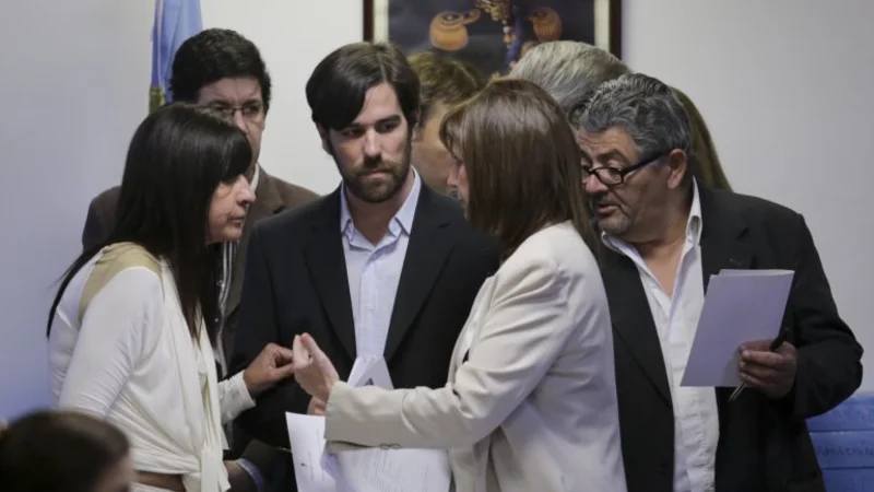 Nisman: la oposición se reúne igual y el oficialismo no concurrirá