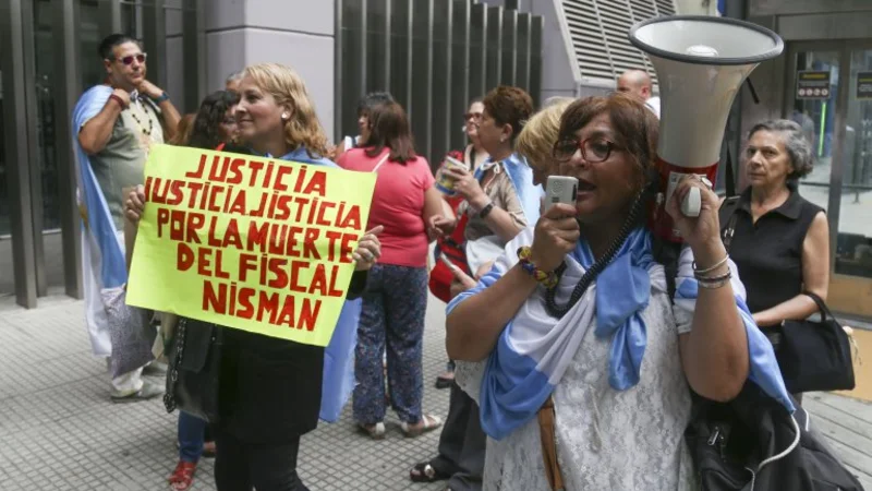 Convocan a marchas por las redes sociales