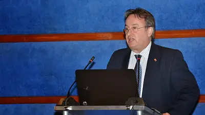 Perfil del supuesto espía Yrimia: un cuestionado ex juez con devoción por la "mano dura" Perfil del supuesto espía Yrimia: un cuestionado ex juez con devoción por la "mano dura"