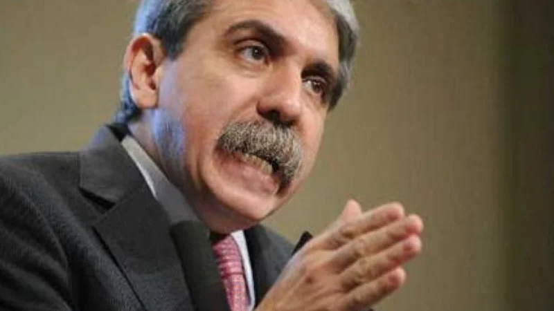 Aníbal Fernández: "La publicación de los datos de Pachter no viola la ley de datos personales"