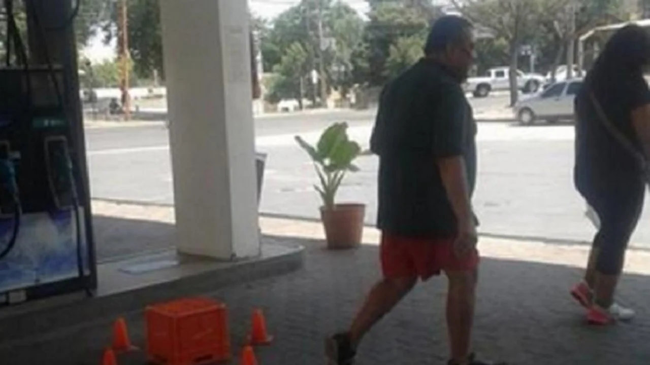 Apedrearon el hotel donde estuvo alojado D'Elía en Mina Clavero
