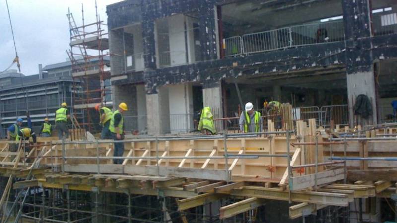 La construcción cayó 0,4% en 2014