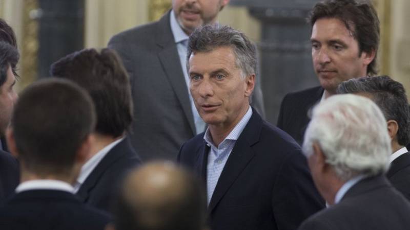 Macri viaja a Santa Fe, en medio de la búsqueda de los prófugos