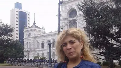 Represión en La Plata: el desgarrador relato de una trabajadora despedida Represión en La Plata: el desgarrador relato de una trabajadora despedida