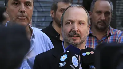 Ley de Medios: tras los fallos a favor, Sabbatella se presenta en AFSCA Ley de Medios: tras los fallos a favor, Sabbatella se presenta en AFSCA