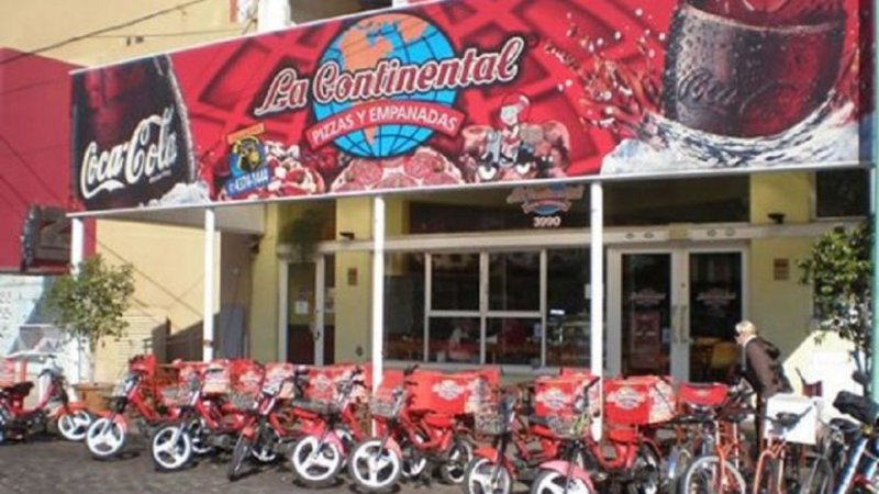 El fallido de un fan de Victor Hugo: le pidió a la pizzería Continental que no lo echen