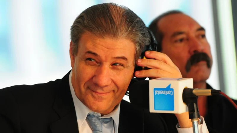 Víctor Hugo volvió a la radio y pudo hacer su esperado editorial