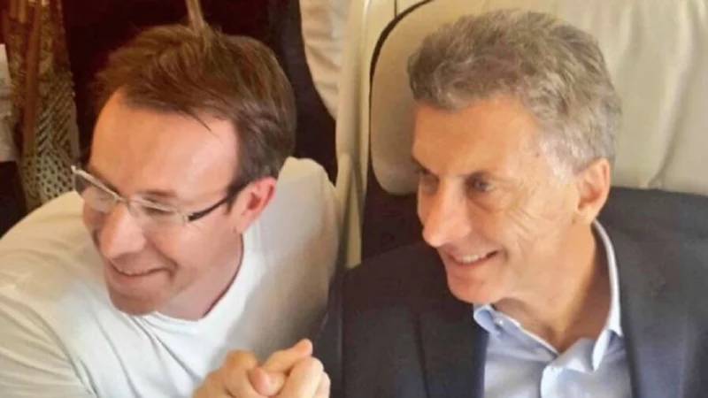 Macri partió a Davos y publicó fotos en Twitter