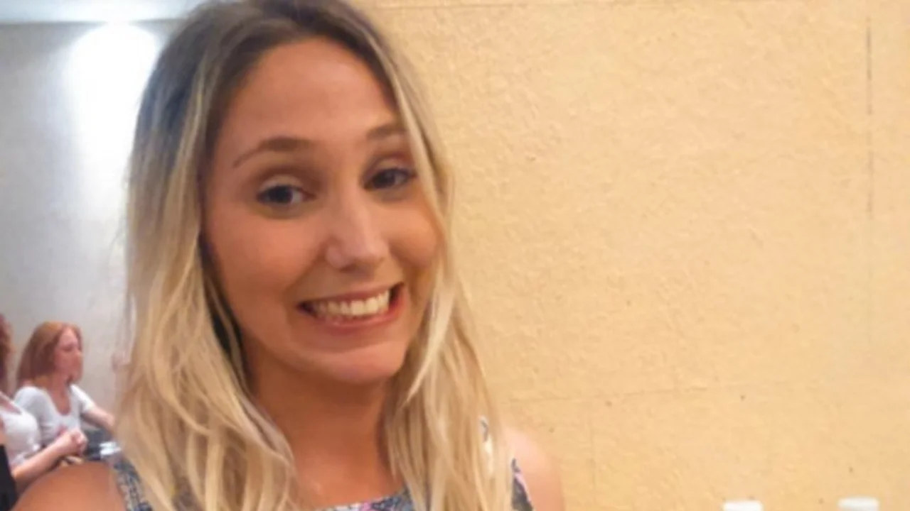 Mona, la ex cronista de Deportv: "En este momento no estoy dispuesta a votar a nadie"