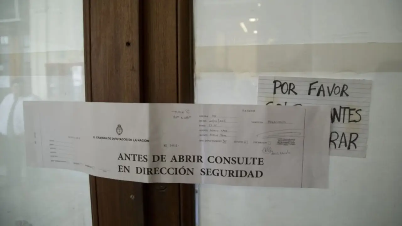 Por orden de Monzó, cerraron la oficina de Máximo Kirchner en el Congreso
