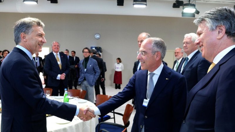 Las insólitas respuestas de Macri en el foro de Davos