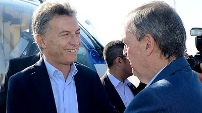 Macri viajó a Córdoba y dijo que "es la provincia con más capacidad para empujar Argentina" Macri viajó a Córdoba y dijo que "es la provincia con más capacidad para empujar Argentina"