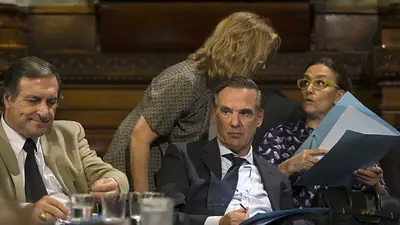 Pichetto ofrece apoyo legislativo a cambio de más fondos para provincias Pichetto ofrece apoyo legislativo a cambio de más fondos para provincias