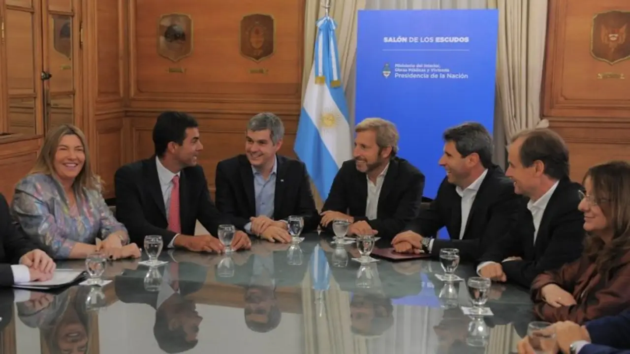 El gobierno le prometió a los gobernadores del PJ una nueva ley de coparticipación