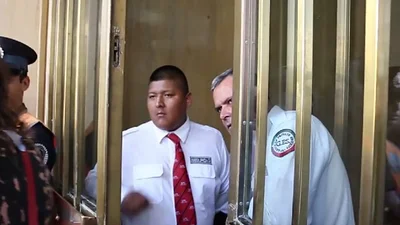 VIDEO: el dramático momento en que trabajadores de Fabricanciones Militares se enteran que fueron despedidos VIDEO: el dramático momento en que trabajadores de Fabricanciones Militares se enteran que fueron despedidos