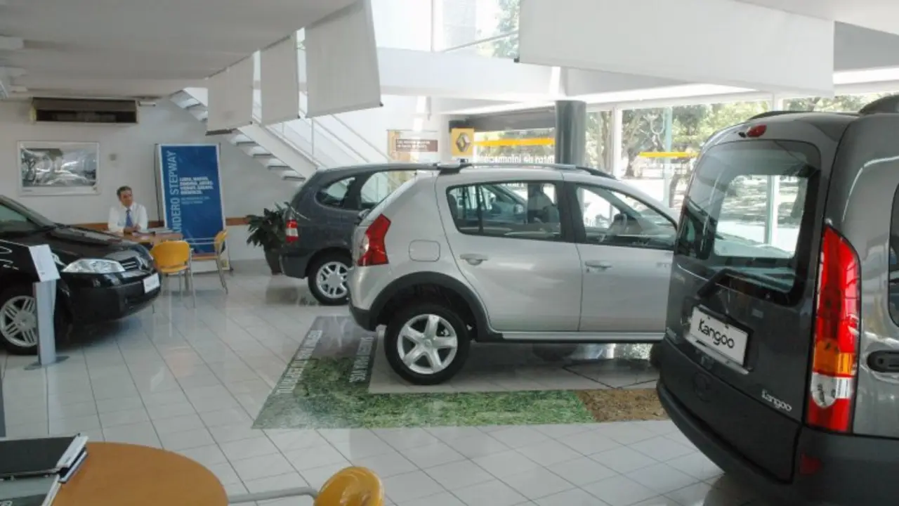 Suben un 8,5% la base imponible del impuesto para los autos de lujo