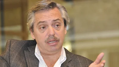 Alberto Fernández desmintió los rumores que lo alejaban del Frente Renovador Alberto Fernández desmintió los rumores que lo alejaban del Frente Renovador