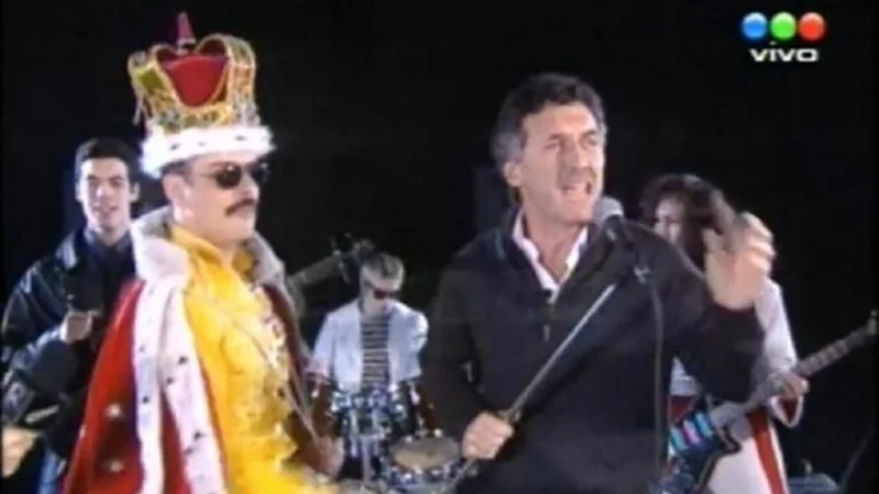El bigote que casi mata a Macri, la clave para la continuidad de un ministro