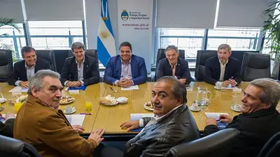 El Gobierno le puso un techo de 20% a las paritarias 2017 El Gobierno le puso un techo de 20% a las paritarias 2017