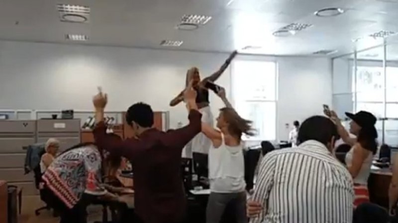 Despidieron a la funcionaria macrista que bailaba en la ex ESMA