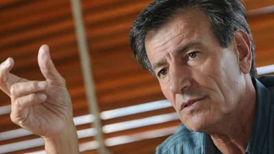 Gámez volvió a cruzar a Macri: "Se maneja con la mentira, no le pediría disculpas" Gámez volvió a cruzar a Macri: "Se maneja con la mentira, no le pediría disculpas"