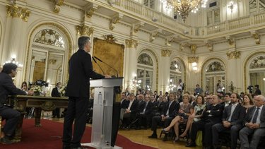 Macri gastó más de 270 mil pesos por un telepronter que le dicte sus discursos