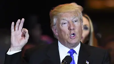Trump valora la tortura y analiza implementar "el submarino" Trump valora la tortura y analiza implementar "el submarino"