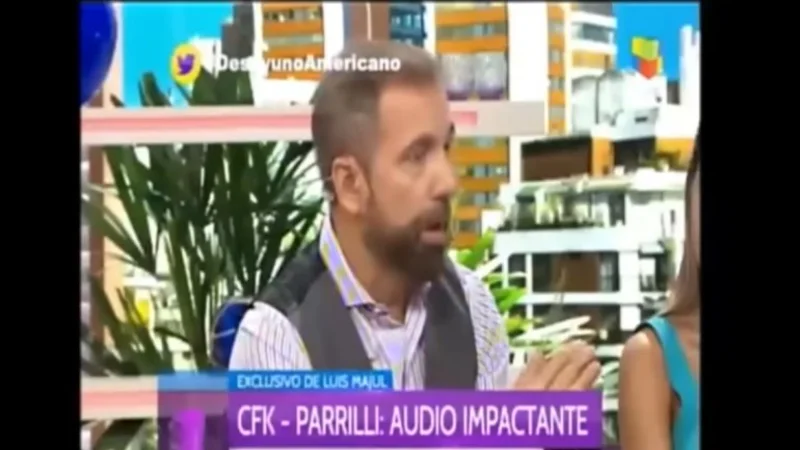Con una extraña teoría, Duggan defendió el fin de las cuotas
