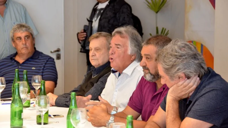 Ahora sí, la CGT analiza un paro contra la flexibilización laboral y los despidos