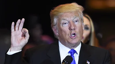 Otro polémico decreto de Trump: regulará el flujo de entrada de inmigrantes a EE.UU Otro polémico decreto de Trump: regulará el flujo de entrada de inmigrantes a EE.UU