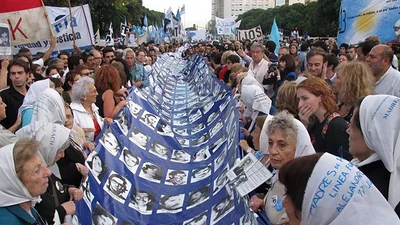 Organismos de Derechos Humanos le piden a Macri que aparte a Gómez Centurión Organismos de Derechos Humanos le piden a Macri que aparte a Gómez Centurión