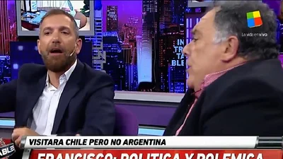 Fuerte cruce de Valdés a Duggan por el Papa: "Vos sos operador" Fuerte cruce de Valdés a Duggan por el Papa: "Vos sos operador"
