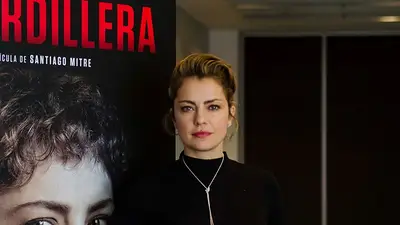 Dolores Fonzi confesó a quiénes ama en la política y a qué polémica dirigente interpretaría Dolores Fonzi confesó a quiénes ama en la política y a qué polémica dirigente interpretaría
