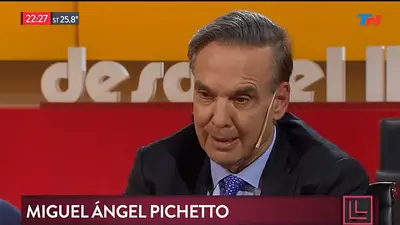 Pichetto: "Cuando la gente escucha reforma laboral cree que la van a embromar" Pichetto: "Cuando la gente escucha reforma laboral cree que la van a embromar"