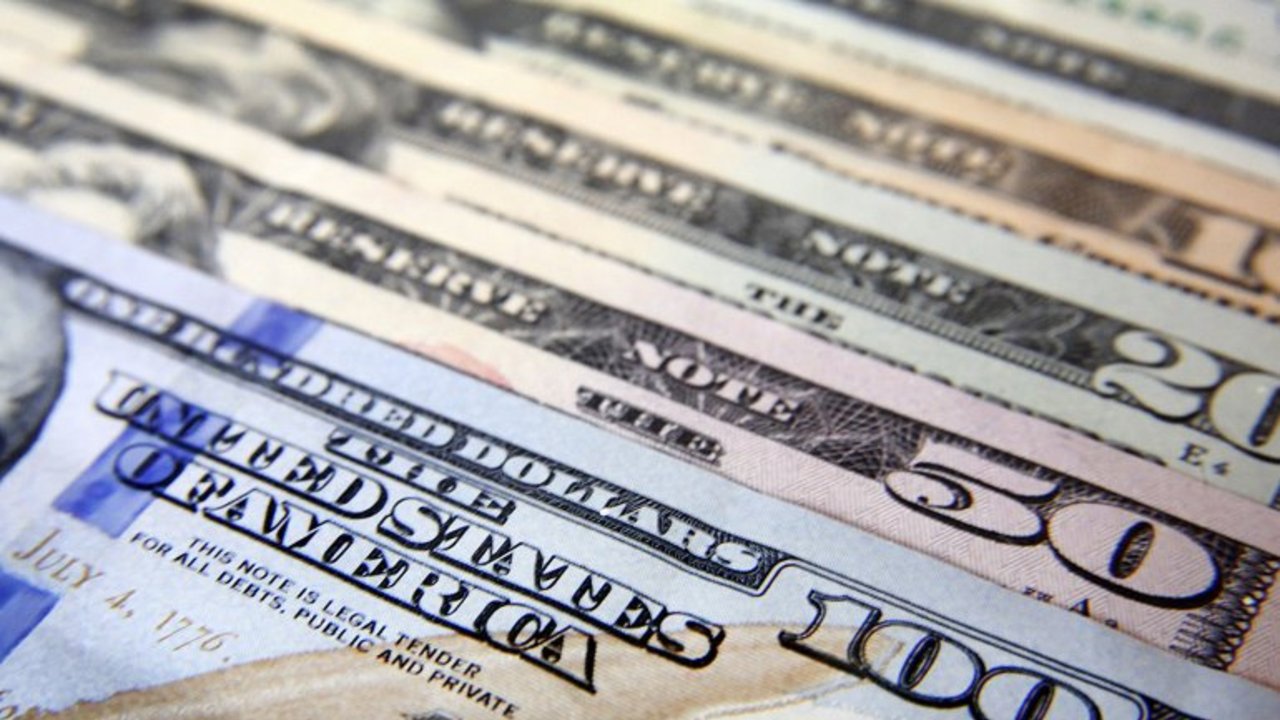 El Banco Central volvió a bajar la tasa y preocupa una nueva suba del dólar