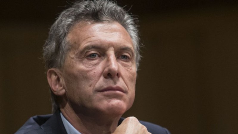 Nueva encuesta muestra que la imagen de Macri cayó 14 puntos tras las elecciones