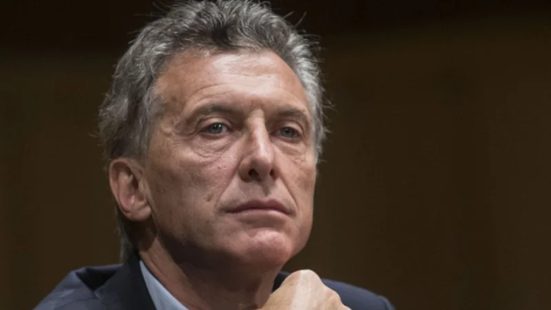 Nueva encuesta muestra que la imagen de Macri cayó 14 puntos tras las elecciones