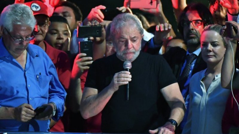 New York Times: "La evidencia contra Lula no se tomaría en serio en la Justicia de EE.UU."