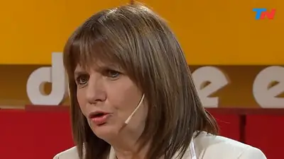 El "fallido" de Bullrich contra Zaffaroni: "Que se tome con calma porque faltan seis años" El "fallido" de Bullrich contra Zaffaroni: "Que se tome con calma porque faltan seis años"