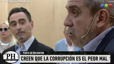 Aníbal Fernández se hartó y le hizo una dura advertencia a Andahazi Aníbal Fernández se hartó y le hizo una dura advertencia a Andahazi