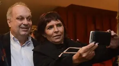 Lombardi cerrará tres señales canales del Estado creados por Cristina Lombardi cerrará tres señales canales del Estado creados por Cristina