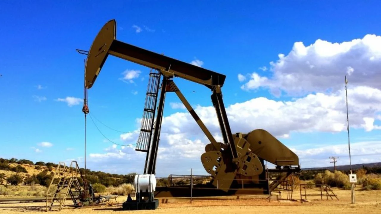 Alerta para Aranguren: la fuerte caída de la producción del gas pese al tarifazo