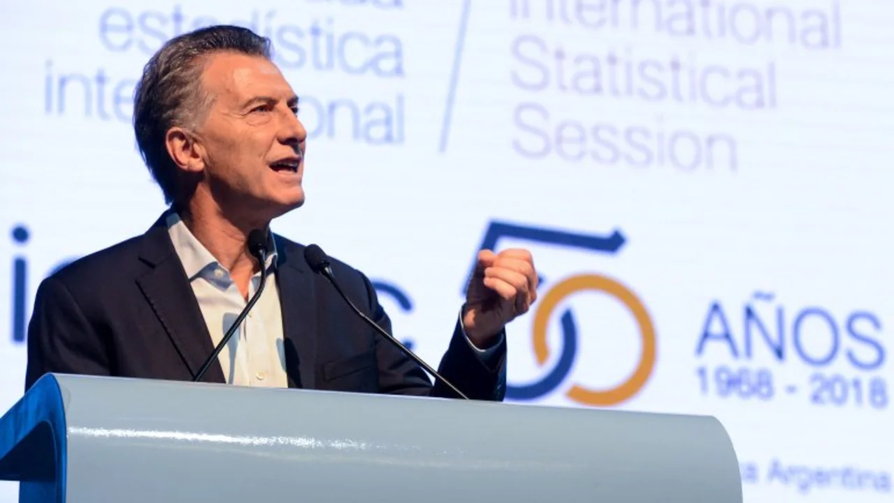 Macri fue al Indec y lanzó un chiste para cerrar su discurso