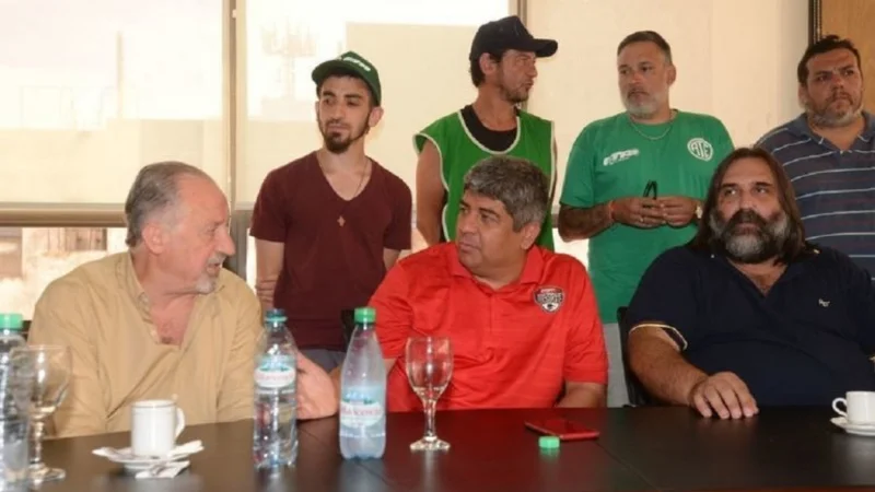Todos juntos: Baradel, Yasky y los Moyano, en una marcha contra el Gobierno