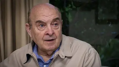 Cavallo le pidió a Macri un mayor ajuste en 2019: bajar la tasa de interés y el gasto público Cavallo le pidió a Macri un mayor ajuste en 2019: bajar la tasa de interés y el gasto público